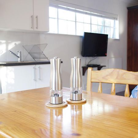 Pepper Tree Guest House Rivonia Sandton Extérieur photo