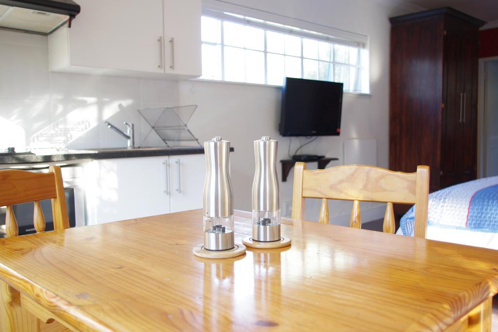 Pepper Tree Guest House Rivonia Sandton Extérieur photo